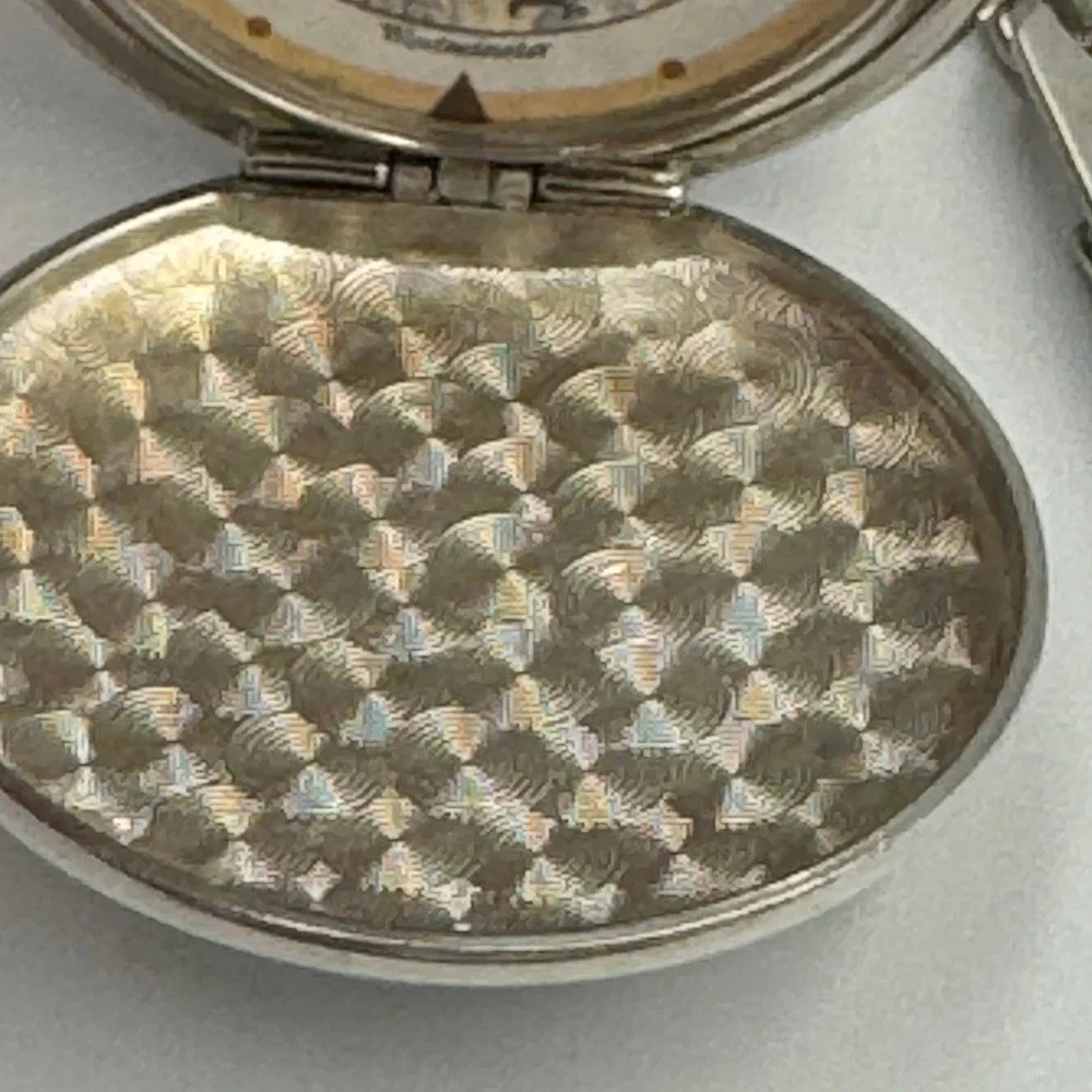 Westminster Wolf Pocket Watch Silver‎ Tone Hunter Case Wildlife Graphic & Chain